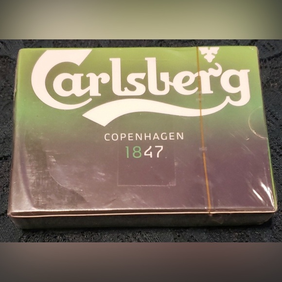 Carlsberg Set- Pilsner Glass & 2 Decks of Cards BNWT - Picture 11 of 12